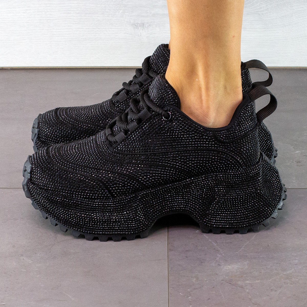 Grand Shop | Дамски маратонки на високо ходило цвят Black